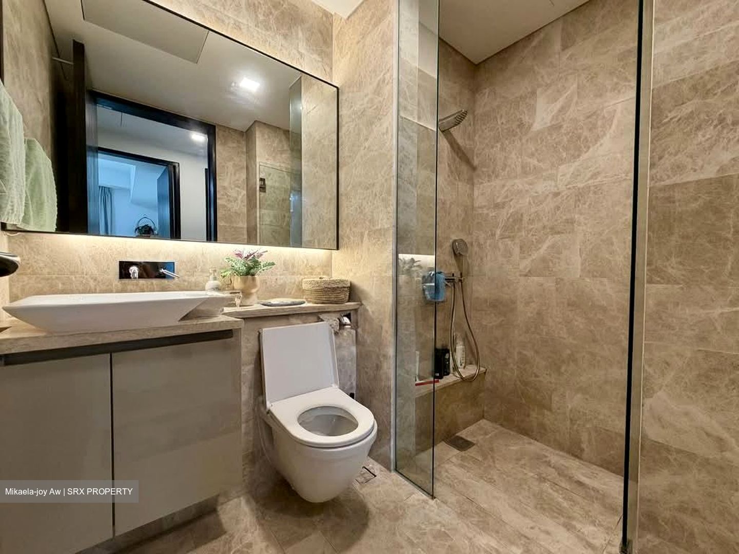 Corals At Keppel Bay (D4), Condominium #556118621